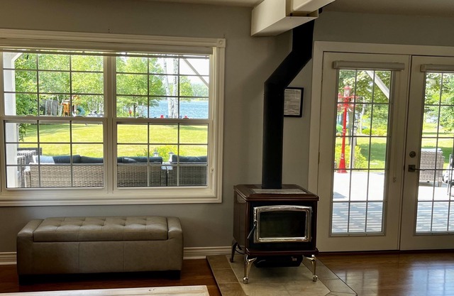 Beachfront home directly on the Mira River