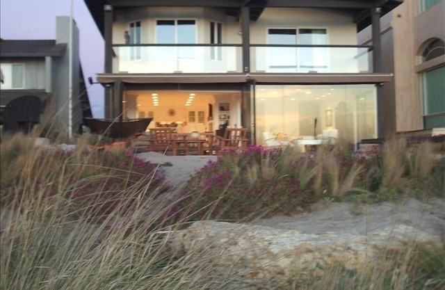 Haus am Meer - Unglaubliche Aussicht - Sand - Surfen - Sonnenuntergänge - Entspannen - 4 Kingsize-Betten