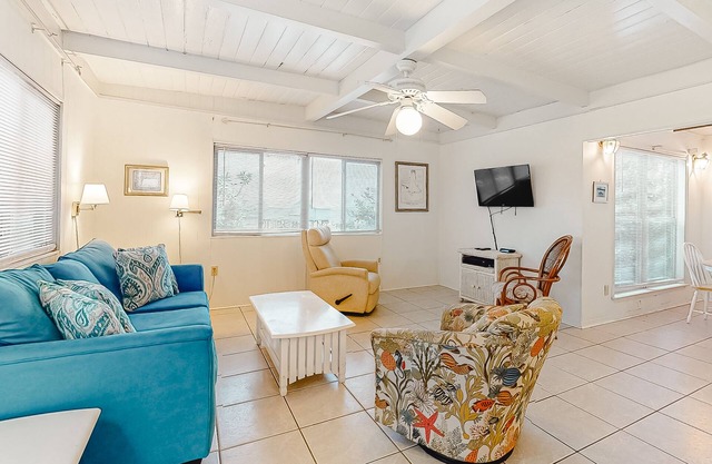Beachfront home with furnished deck, great location, & WiFi