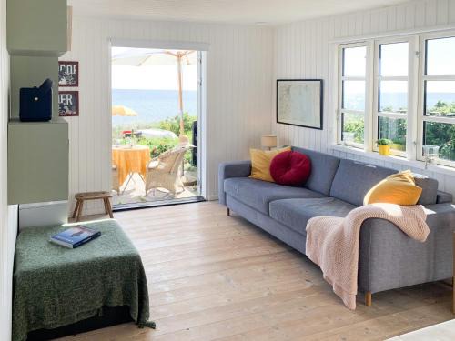 Beachfront House At Hølken Beach