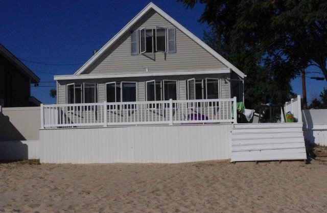 Haus am Huronsee am Brissette-Strand ~ Entspannen Sie sich und genießen Sie die Schönheit! ~