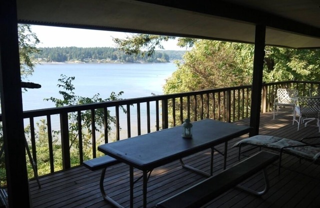 Direkt am Strand, Luxushaus mit herrlichem Panoramablick.