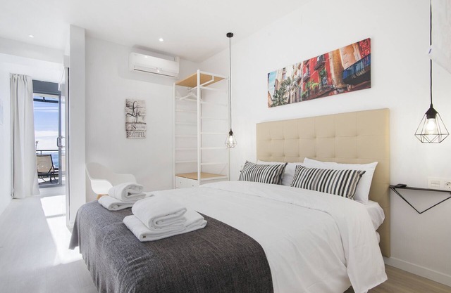 Beachfront Penthouse ZF2L9