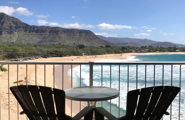 Beachfront Studio located on the 5th floor overlooking Makaha Beach