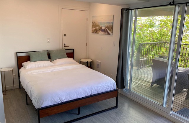 Beachfront Suite