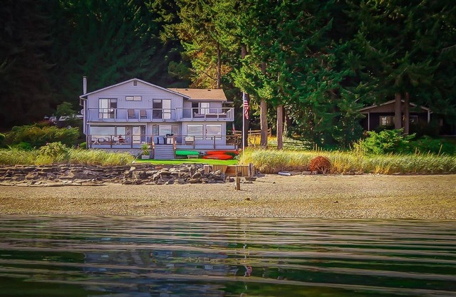Ferienhaus am Strand am schönsten Strand mit Bergblick