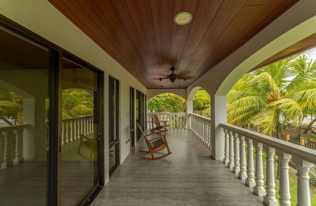 Villa Blanca By Vacation Pura Vida