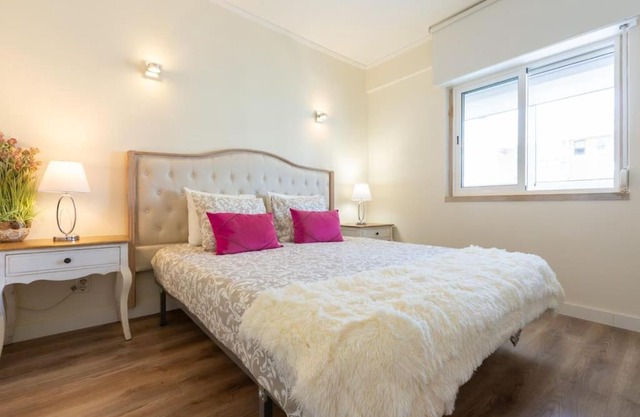 beachome4u4/Carcavelos beach