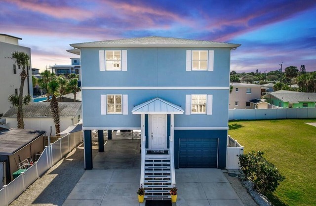Beachside Bliss 5BR Oceanview Steps to Flagler