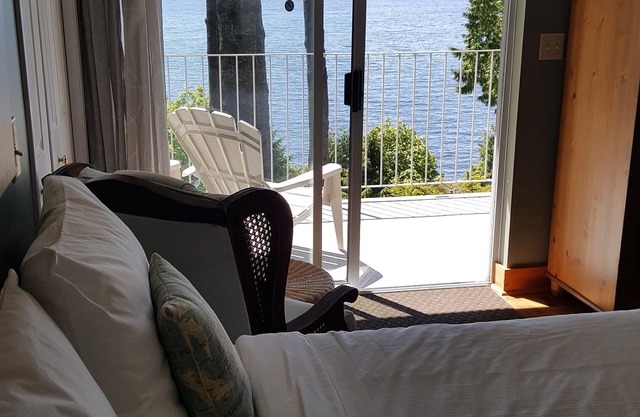 Beachside Island Vista Cottage, Strand, Meerblick, Whirlpool