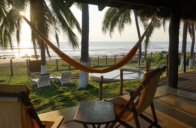 Beachside Palapa in Majahua Beach, neben Troncones, Ixtapa-Region
