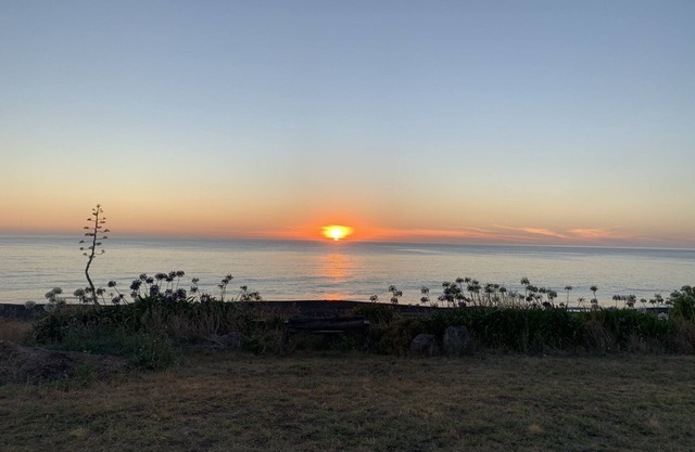 Beachside Studio close to cafes & wineries