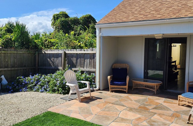 Seabreeze Villa at Vilano - Fall Discounts: Book 4 nights, get 2 free!