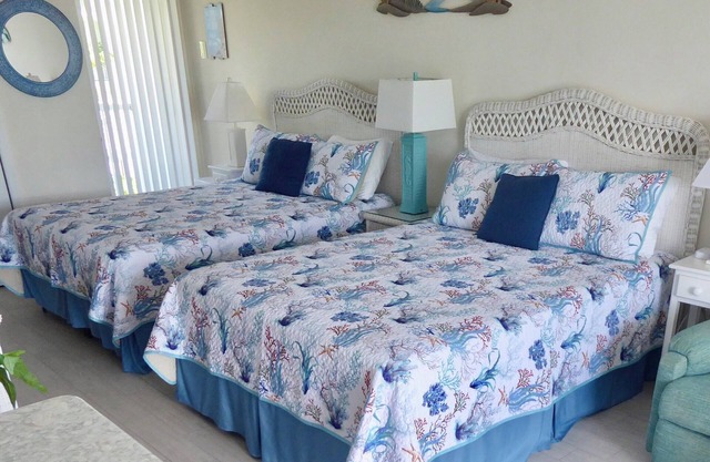 Beachside Unit 34 - Key Colony