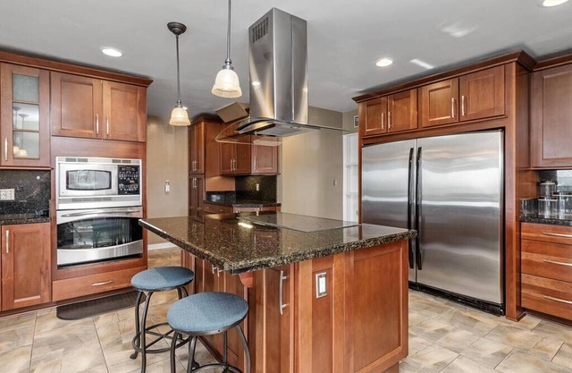 Beachtown Bella 2 bed Ocean View
