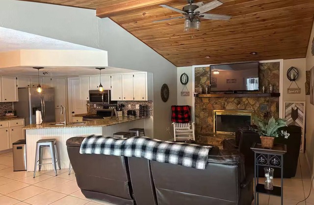 Beachy Cabin vibes