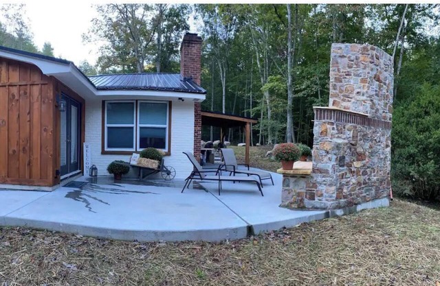 Bear Den Cottage