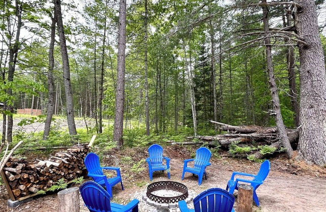 Bear Lake Cottage: Pet-Friendly Summer Fun Near Bear Lake