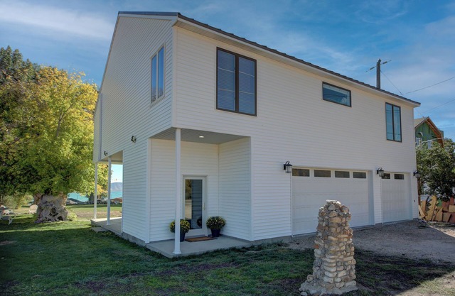 Bear Lake Fox Farm Guest House