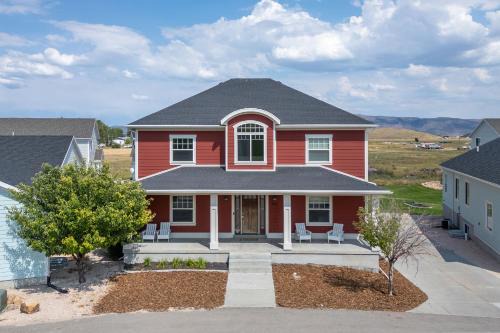 Bear Lake Red House
