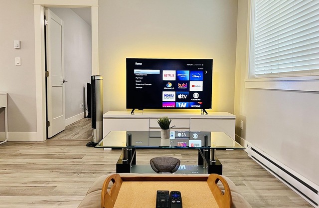 Bear Mountain 1 bedroom suite with parking