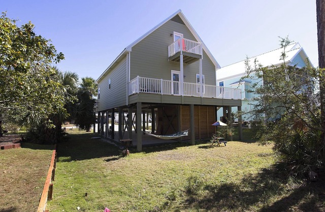 FREE Fishing Ticket | Bear Point Has It All – A Pet-Friendly Getaway!