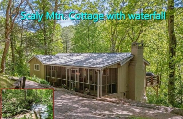 Bear Ridge Cabin. HOT TUB Gerade hinzugefügt !! Gemütlich und abgelegen. In der Nähe von Highlands, NC.