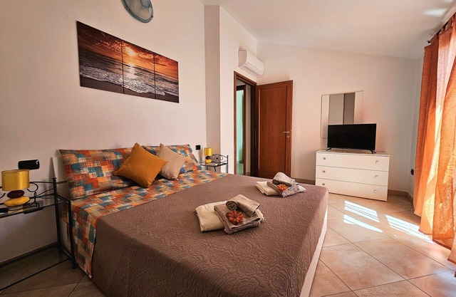 Beatrice House, 2 km from the sea, 50 meters from the museum of the Giants of Mont'e Prama