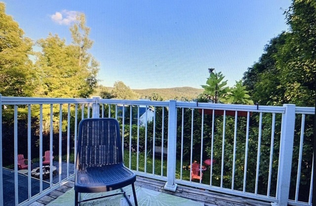 Beau Petit Chalet au lac Sergent