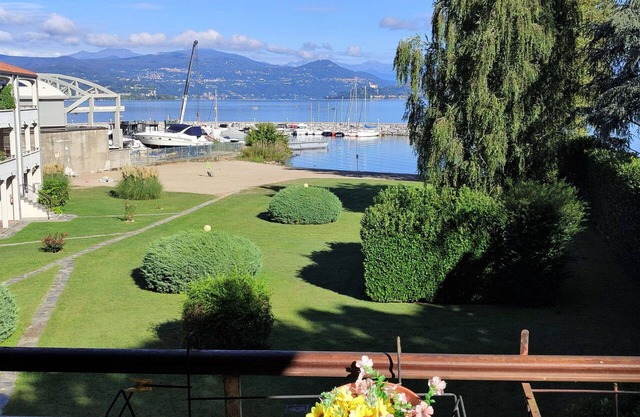 Beautiful apartment for 3 people with WIFI, TV, terrace, pets allowed and parking