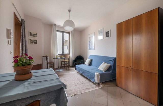 Gemütliche Wohnung für 4 Gäste mit W-LAN, Klimaanlage, TV, Haustiere erlaubt und Parkplatz