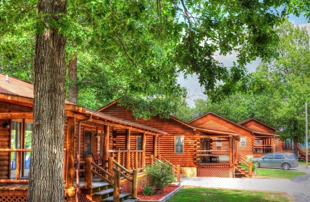 Beautiful 1 bedroom unit at resort, sleeps 4