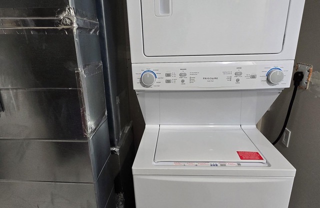 Beautiful 1 bedroom basement suite near Edmonton (YEG) airport