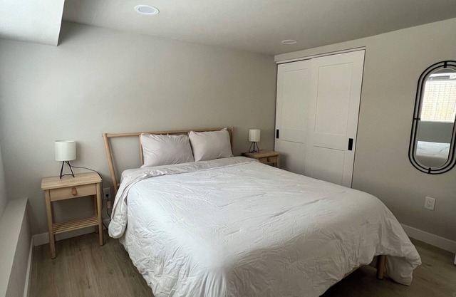 Beautiful 1-bedroom studio in Des Moines!