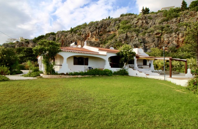 Schöne 10 Personen Villa mit Pool auf einem der schönsten Plätze in Albufeira