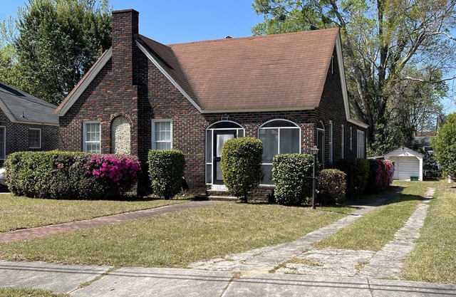 Beautiful 1930s brick home in historic district.