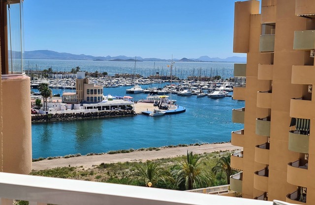 Beautiful 2 bedroom apartment with stunning views in La Manga