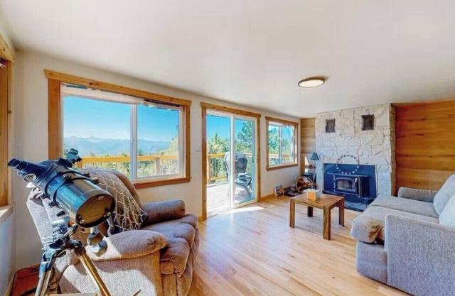 Beautiful 2-bedroom cabin in Cotopaxi with stunning mountain views