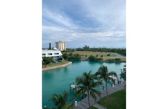 Beautiful 2 bedroom Ocean View R