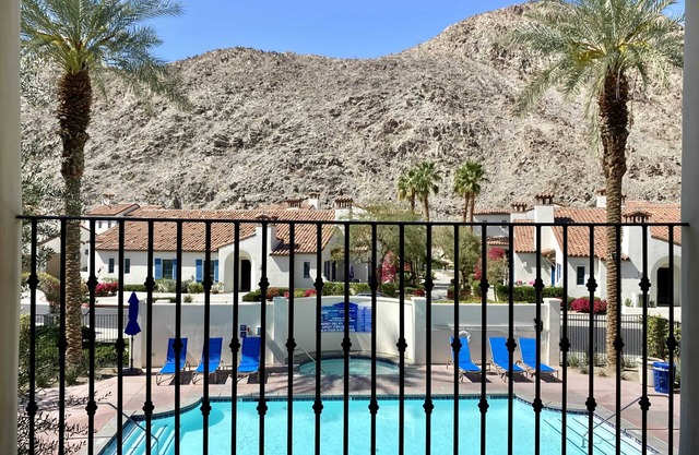 Beautiful 2 Bedroom Villa with Great Views!
