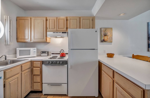 Beautiful 2 story 1 Bedroom Villa with two full bathrooms