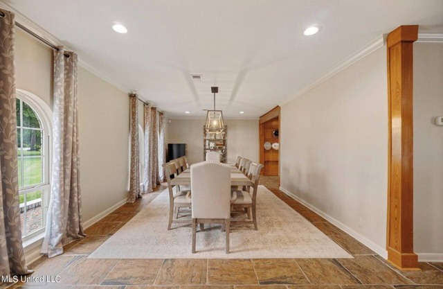 Beautiful 263 Acre Lake Front Estate