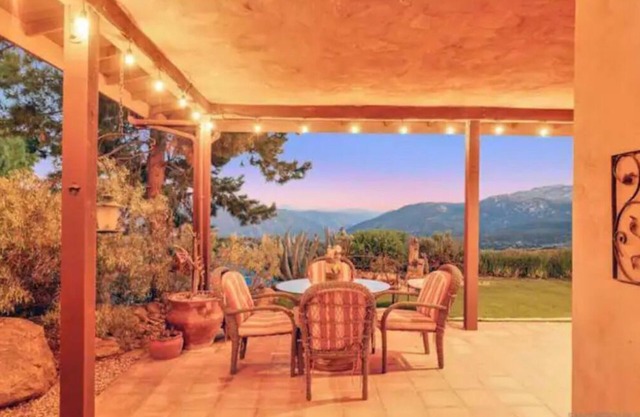Beautiful 3 Bd Paradise-Pool Views & Trails