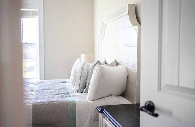 Beautiful 3-bedroom suite located minutes from Cavendish Beach