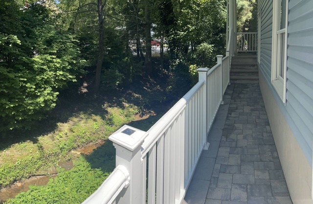 Beautiful 3 bedroom home located minutes from Asbury Beach, and Premium outlets.