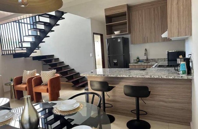 Beautiful 3 bedroom 3 bath house for your get away