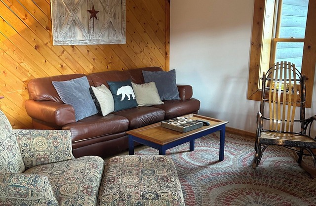 Beautiful 3 bedroom house located at the foothills of the Rocky Mtns in Clark WY