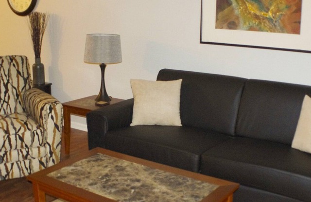 Beautiful 3 bedroom unit at resort, sleeps 8