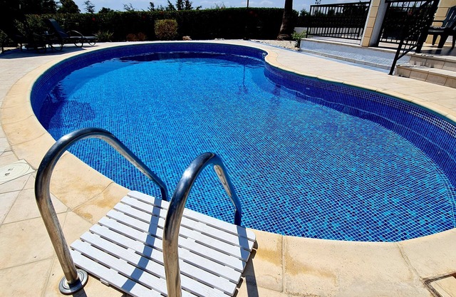 Beautiful 3 bedroom villa, Tala - rooms all on one level
