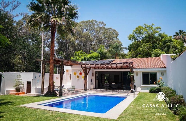 Beautiful 3 Bedroom Villa with Free Parking in La Floresta, Ajijic